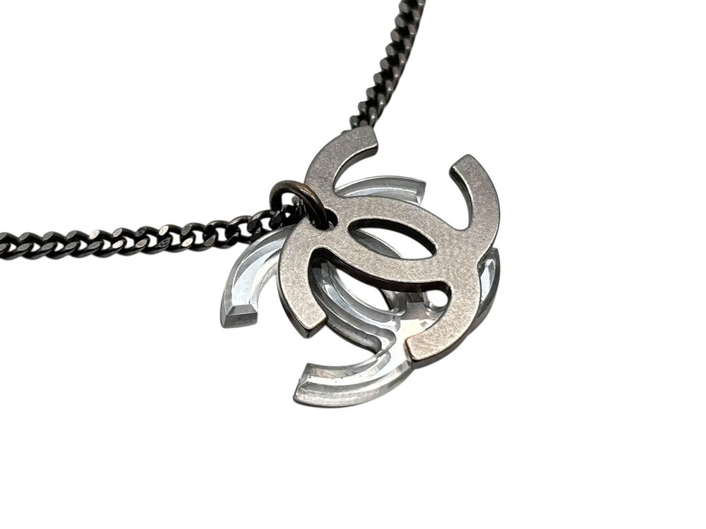 CHANEL Double here mark necklace 09A stamp Weight 11.0g Clear logo Silver hardware Good condition Used 4b007758