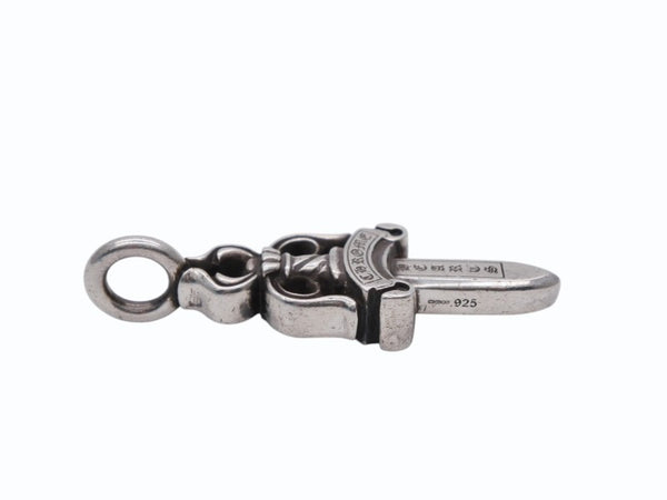 CHROME HEARTS クロムハーツ ダブルダガー ペンダント シルバーネックレストップ シルバー925 21.8g 美品 中古 4b007765