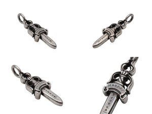 CHROME HEARTS クロムハーツ ダブルダガー ペンダント シルバーネックレストップ シルバー925 21.8g 美品 中古 4b007765