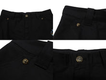 画像をギャラリービューアに読み込む, 新品同様 CHROME HEARTS クロムハーツ セントバース限定 デニム クロスパッチ ダブルニーハーフパンツ サイズ34 シルバー925 ハラコ コットン 中古 4b007769