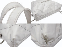 画像をギャラリービューアに読み込む, CHANEL シャネル CHANEL22 チェーンショルダーリュック ラージ 2WAY AS3313 ランダム番台 カーフ ココマーク ホワイト 美品 中古 4b007871