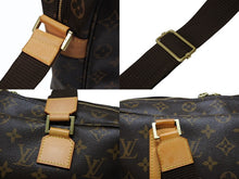 Load image into Gallery viewer, LOUIS VUITTON ルイヴィトン モノグラム サック ボスフォール 2WAY ハンドバッグ ショルダーバッグ M40043 ブラウン 美品 中古 4b007880