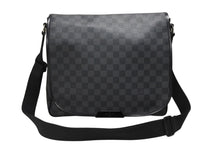 画像をギャラリービューアに読み込む, LOUIS VUITTON ルイヴィトン ダニエルMM ショルダーバッグ N58029 ダミエグラフィット ブラック シルバー金具 美品 中古 4c075299