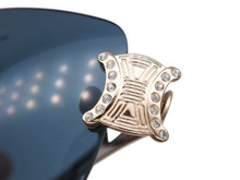 画像をギャラリービューアに読み込む, CELINE セリーヌ サングラス アイウェア SC 1048S トリオンフ ラインストーン グリーン ゴールド 1048S 美品 中古 4b007906