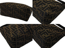 画像をギャラリービューアに読み込む, 極美品 FENDI フェンディ FF ズッカ柄 総柄 ハンドバッグ アクセサリーポーチ 8N0005 ブラウン カーキ系 キャンバス 中古 4b007933