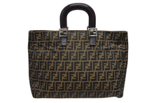 画像をギャラリービューアに読み込む, FENDI フェンディ ハンドバッグ トートバッグ ズッカ柄 キャンバス レザー ブラウン シルバー金具 美品 中古 4b007936