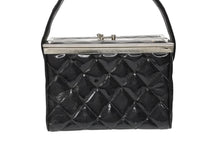 画像をギャラリービューアに読み込む, CHANEL シャネル マトラッセ スクエア バニティバッグ 観音開 ハンドバッグ 4番台 パテントレザー ブラック シルバー金具 中古 4b007939