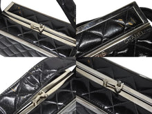 画像をギャラリービューアに読み込む, CHANEL シャネル マトラッセ スクエア バニティバッグ 観音開 ハンドバッグ 4番台 パテントレザー ブラック シルバー金具 中古 4b007939