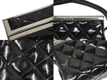 画像をギャラリービューアに読み込む, CHANEL シャネル マトラッセ スクエア バニティバッグ 観音開 ハンドバッグ 4番台 パテントレザー ブラック シルバー金具 中古 4b007939