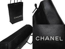 画像をギャラリービューアに読み込む, 極美品 CHANEL シャネル スモール トート エッセンシャル 12番台 A46880 ラムスキン ロゴ ブラック シルバー金具 中古 4b007948