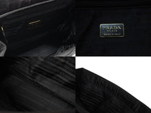 画像をギャラリービューアに読み込む, PRADA プラダ ハンドバッグ ワンハンドル トライアングル ロゴ ナイロン ゴールド金具 黒 ブラック 美品 中古 4b007952