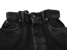 Load image into Gallery viewer, 極美品 MIU MIU ミュウミュウ 21年 ウエストギャザー テーパード ジーンズ デニムパンツ ボトムス GWP329 ブラック サイズ25 中古 4b008040