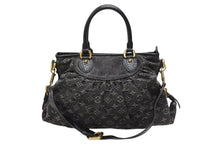 Load image into Gallery viewer, 極美品 LOUIS VUITTON ルイヴィトン LV ネオカヴィ MM ハンドバッグ M95351 モノグラム デニム ブラック 2WAY ゴールド金具 中古 4b008050