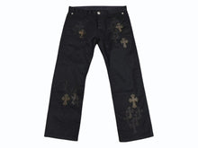 画像をギャラリービューアに読み込む, 極美品 CHROME HEARTS クロムハーツ デニム パンツ サイズ36 クロスボール セメタリー カモ柄 クロスパッチ 中古 4b008052