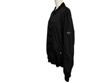 画像をギャラリービューアに読み込む, PRADA プラダ 22AW Re-Nylon PLATE LOGO BOMBER JACKET 三角プレートロゴ ナイロンボンバージャケット SGH038 R121 ブラック サイズ52 美品 中古 4b008055