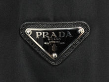 画像をギャラリービューアに読み込む, PRADA プラダ 22AW Re-Nylon PLATE LOGO BOMBER JACKET 三角プレートロゴ ナイロンボンバージャケット SGH038 R121 ブラック サイズ52 美品 中古 4b008055