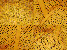 Load image into Gallery viewer, 極美品 LOUIS VUITTON ルイヴィトン トートバッグ モノグラム ネヴァーフルMM ヤヨイクサマ 草間彌生 M40685 イエロー 中古 4b008118