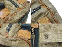 Load image into Gallery viewer, LOUIS VUITTON ルイヴィトン リス ボストンバッグ M95771 カーキ 村上隆 モノグラモフラージュ デニム 08AW 良品 中古 4b005762