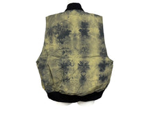 Load image into Gallery viewer, 新品未使用 FFFPOSTALSERVICE トリプルエフポスタルサービス MA-1 Bomber Vest ボンバーベスト サイズ表記なし タイダイ柄 中古 4b008158