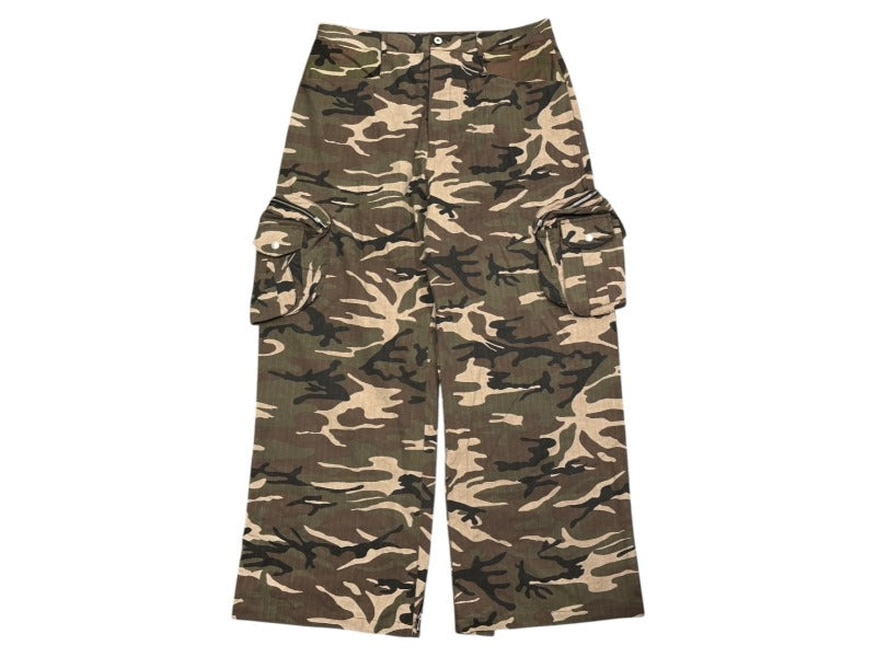 New and unused FFFPOSTALSERVICE Wide Back Zip Cargo Pants Size 38 Camouflage pattern Used 4b008168