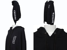 画像をギャラリービューアに読み込む, CHROME HEARTS クロムハーツ 袖プリント プルオーバーパーカー フーディ サイズXL ブラック 美品 中古 4b008187