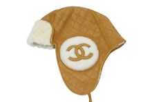 画像をギャラリービューアに読み込む, 新品未使用 CHANEL シャネル ココネージュ フライトキャップ ウシャンカ AAA429 ココマーク ムートン スウェード 中古 4b008210