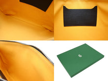Load image into Gallery viewer, 極美品 GOYARD ゴヤール セナMM クラッチバッグ ヘリンボーン柄 ブラック ブラウン PVC レザー 中古 4b008247