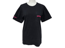 画像をギャラリービューアに読み込む, CHROME HEARTS クロムハーツ 半袖Tシャツ サイズS スクロールラベルロゴ プリント CHプラス ブラック ピンク 美品 中古 4b008284