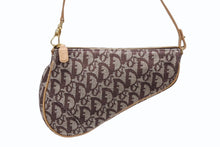 Load image into Gallery viewer, 極美品 Christian Dior クリスチャンディオール トロッター サドルバッグ サドルポーチ MC1012 ブラウン 中古 4b008333
