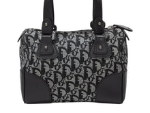 Load image into Gallery viewer, CHRISTIAN DIOR クリスチャンディオール トロッターライン ハンドバッグ D2-BO-0045 ブラック シルバー金具 美品 中古 4b008337