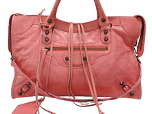 画像をギャラリービューアに読み込む, BALENCIAGA バレンシアガ ハンドバッグ 173084 ザジャイアントシティ ピンク レザー 付属ミラーあり 美品 中古 4b008359