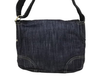 画像をギャラリービューアに読み込む, CHANEL シャネル ショルダーバッグ スパークリングデニム 10番台 ココマーク ネイビー A31987 ゴールド金具 美品 中古 4b008363