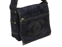 画像をギャラリービューアに読み込む, CHANEL シャネル ショルダーバッグ スパークリングデニム 10番台 ココマーク ネイビー A31987 ゴールド金具 美品 中古 4b008363