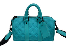 Load image into Gallery viewer, 極美品 LOUIS VUITTON ルイヴィトン ハンドバッグ バンドリエール25 M11996 モノグラム トリヨン レザー ブルー 中古 4b008369