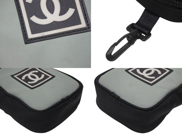 CHANEL シャネル ポーチ スポーツライン ココマーク ブラック グリーン ナイロン ロゴパッチ 美品 中古 4b008393
