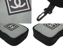画像をギャラリービューアに読み込む, CHANEL シャネル ポーチ スポーツライン ココマーク ブラック グリーン ナイロン ロゴパッチ 美品 中古 4b008393
