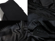 画像をギャラリービューアに読み込む, CHANEL シャネル ポーチ スポーツライン ココマーク ブラック グリーン ナイロン ロゴパッチ 美品 中古 4b008393