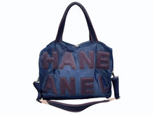 画像をギャラリービューアに読み込む, [USED/中古]CHANEL シャネル トートバッグ ブルー マルチカラー プラスチック Aランク 中古 4b008403