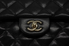画像をギャラリービューアに読み込む, 新品同様 2025年 CHANEL シャネル AS4661 ジャンボ マトラッセ デカマトラッセ ショルダーバッグ ブラック 中古 4b008408