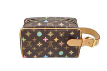Load image into Gallery viewer, 新品未使用品 LOUIS VUITTON ルイヴィトン タイラー ロッカードップキット ハンドバッグ モノグラムクラギー M47069 ブラウン 中古 4b008438
