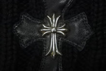 画像をギャラリービューアに読み込む, 極美品 CHROME HEARTS クロムハーツ スモールCHクロス装飾 湯たんぽカバー CHクロスパッチ カシミヤ ブラック シルバー925 中古 4b008449