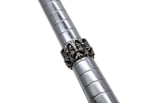 画像をギャラリービューアに読み込む, CHROME HEARTS クロムハーツ セメタリークロスリング 指輪 重量約23.3g サイズ19号 2003/.925刻印 シルバー925 美品 中古 4b008457