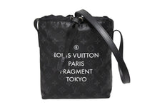 画像をギャラリービューアに読み込む, 極美品 LOUIS VUITTON ルイヴィトン モノグラムエクリプスフラグメント ナノバッグ ショルダーバッグ M43418 ブラック 中古 4b008477