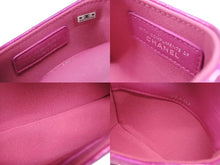 画像をギャラリービューアに読み込む, 極美品 CHANEL シャネル マトラッセ チャーム ポーチ ランダム番台 メタリックピンク ココマーク キルティング フック付き 中古 4b008479