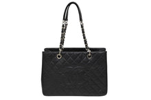 画像をギャラリービューアに読み込む, CHANEL シャネル GST チェーントートバッグ A50995 19番台 キャビアスキン ココマーク ブラック シルバー金具 美品 中古 4b008531
