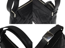 画像をギャラリービューアに読み込む, CHANEL シャネル ワンショルダーバッグ A30795 11番台 キャビアスキン ココマーク ブラック シルバー金具 美品 中古 4b008547