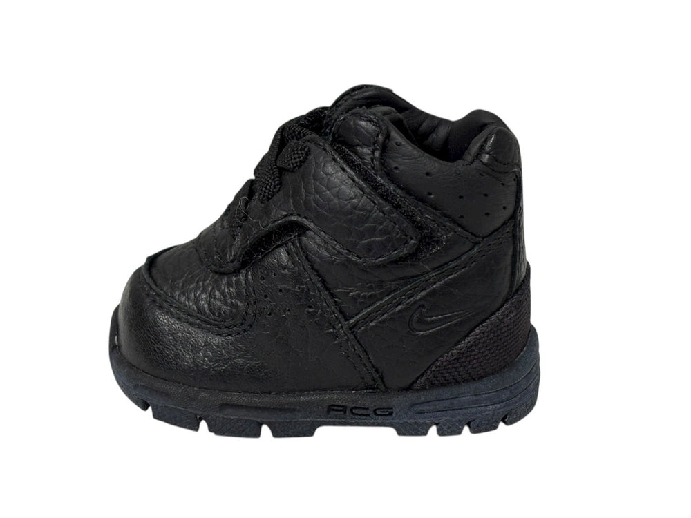 Very good condition NIKE BABY ACG kids sneakers shoes nylon knit cap set used 4b008551