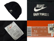 画像をギャラリービューアに読み込む, 極美品 NIKE BABY ナイキ ベイビー GIFT PACK ギフトパック BABY FORCE 1 エアフォースワン スニーカー シューズ ニット帽 セット 中古 4b008552