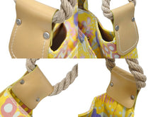 画像をギャラリービューアに読み込む, CHANEL シャネル フラワーロープ ココマーク ハンドバッグ トートバッグ 8番台 キャンバス マルチカラー 美品 中古 4b008571