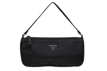 画像をギャラリービューアに読み込む, PRADA プラダ アクセサリーポーチ ブラック ナイロン レザー ハンドバッグ トライアングルロゴ 美品 中古 4b008581
